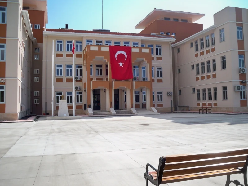 Erdemli Tarım Mesleki ve Teknik Anadolu Lisesi