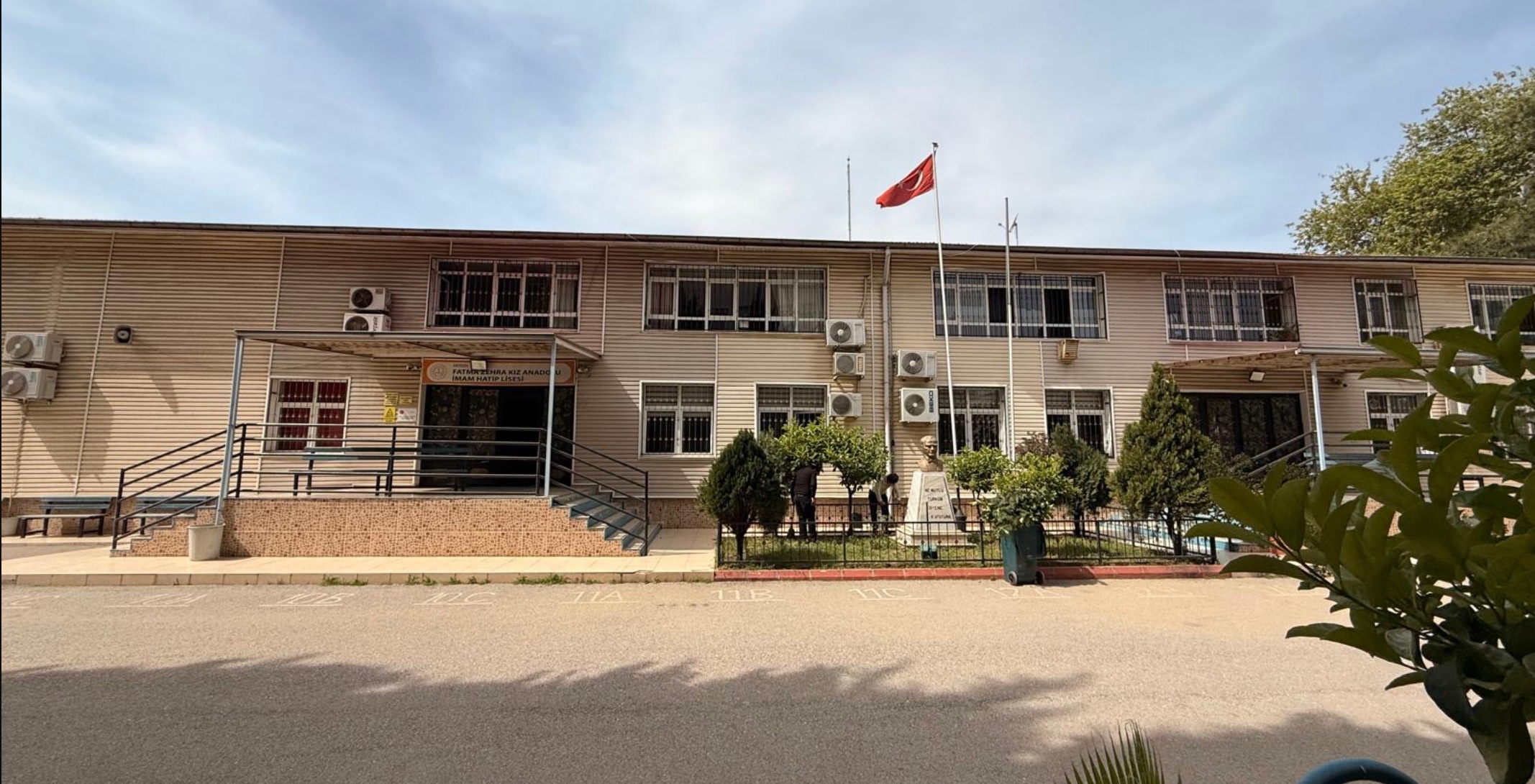 Fatma Zehra Kız Anadolu İmam Hatip Lisesi