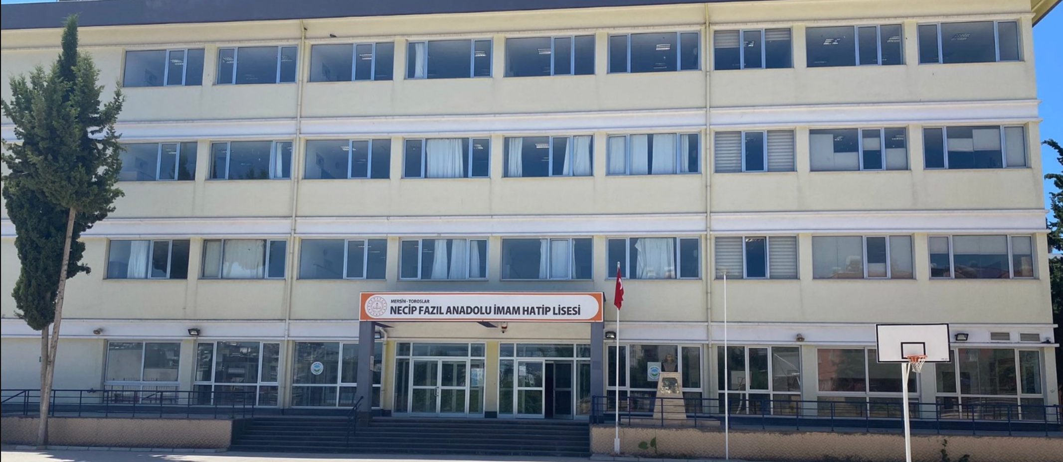 Necip Fazıl Anadolu İmam Hatip Lisesi